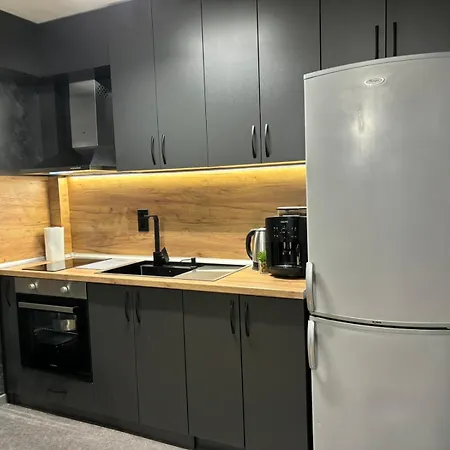 8 Apartman